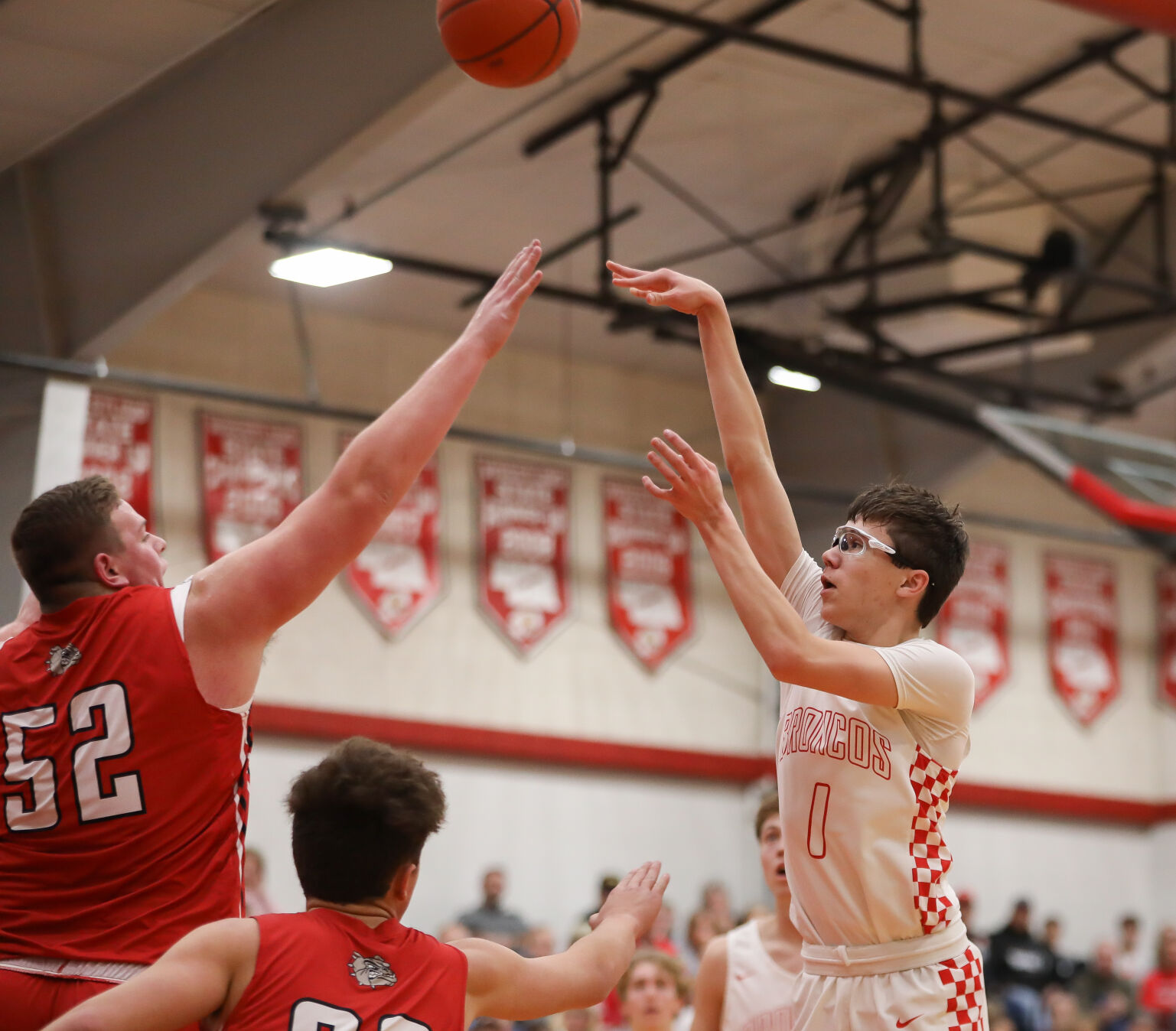 1-14-22 Pleasanton at Amherst boys basketball (18 of 27).jpg